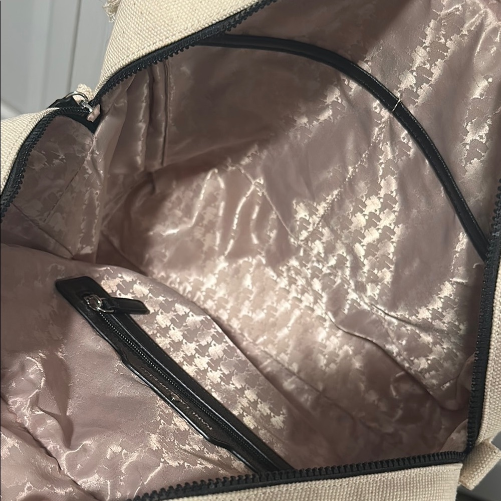 Karl Lagerfeld Paris "Elegance is Attitude" Cream Tote Bag - Picture 7 of 11